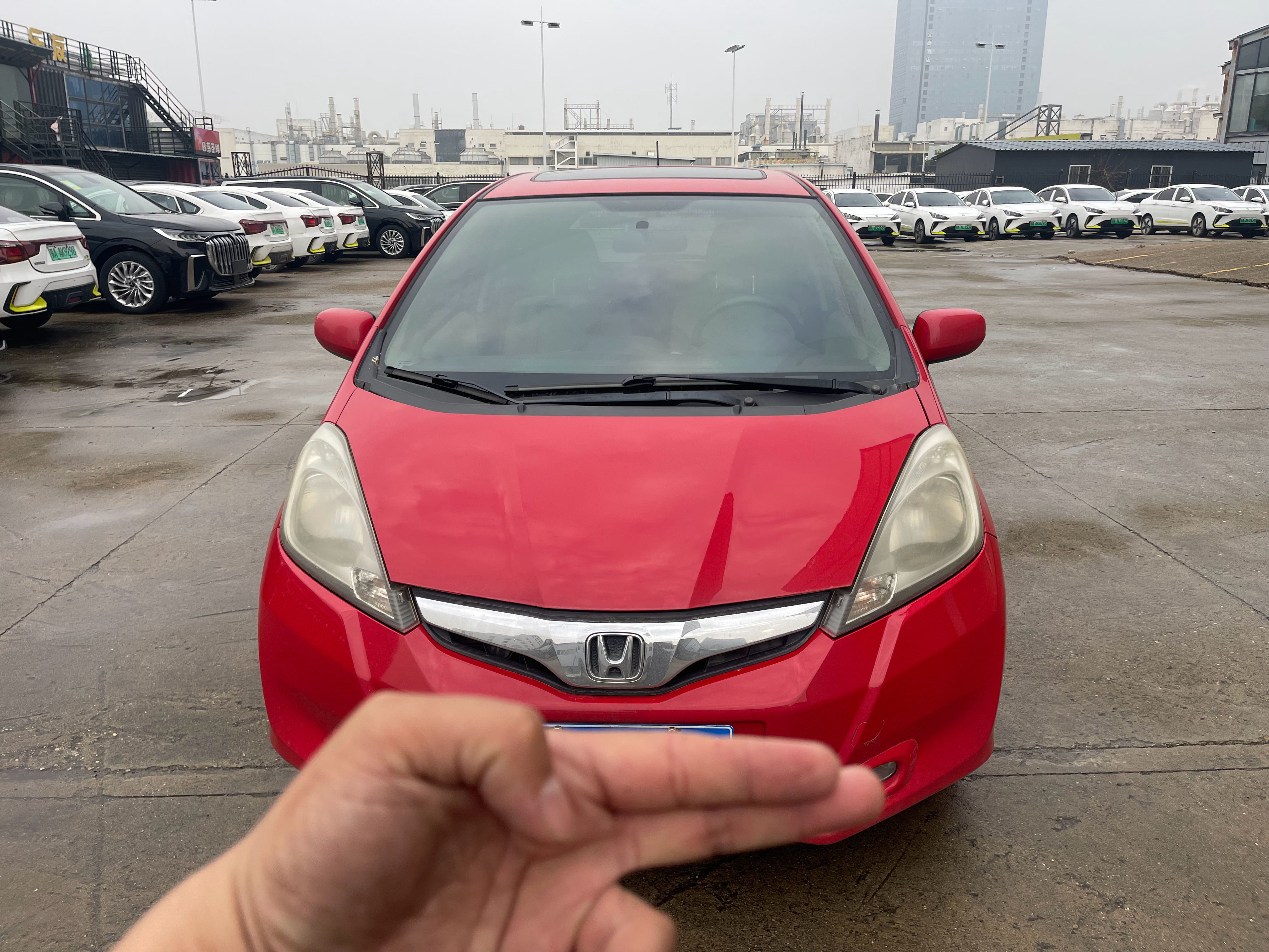 12年上路 红飞度1.5+手动原厂绒布座椅 加天窗120,000公里 原版 无事