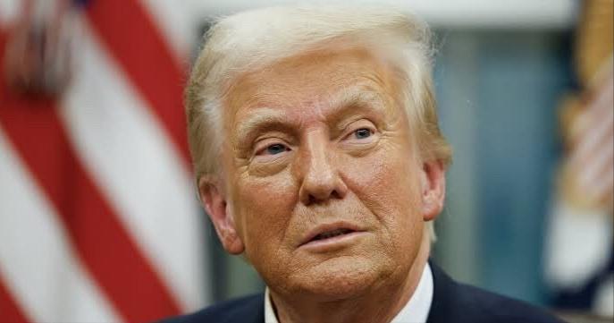 美国急了，喊话中国

1月4日，特朗普人在空军一号上，嘴里突然蹦出一句话：“我和