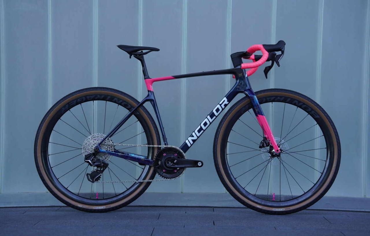NEW BIKE
全套国货，前后等了两个月，终于组完了。
	
顺泰ECS电变
广