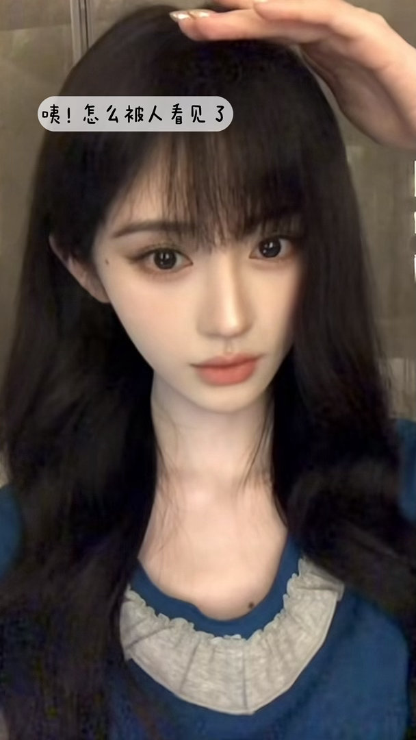🌼：（傲娇小猫咪被摸中🌼：咦！怎么被人看见了👀🌼：omg怎么办🤔🌼：