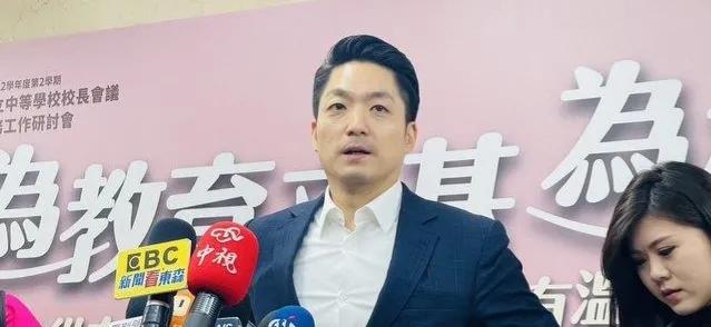 台北市长蒋万安今天针对“黑韩产业链”再起表态，认为不管外界有多少纷扰，韩国瑜会以