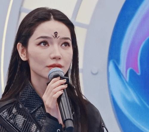  全力以赴惊艳全场！代斯一公稳居高位，努力终被所有人看见代斯一公排名乘风2026