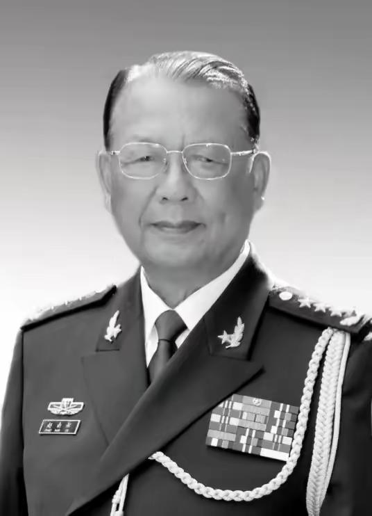 赵南起这一辈子,被人问得最多的就是"你到底是朝鲜人还是中国人"。他每次都不急不慢