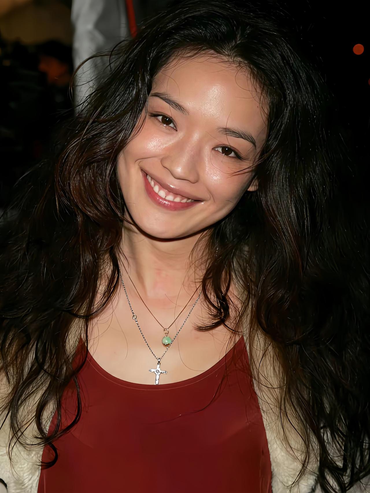 舒淇美照分享，真美！[比心][比心]舒淇美了美了！[赞][赞]舒淇风采依旧！[心
