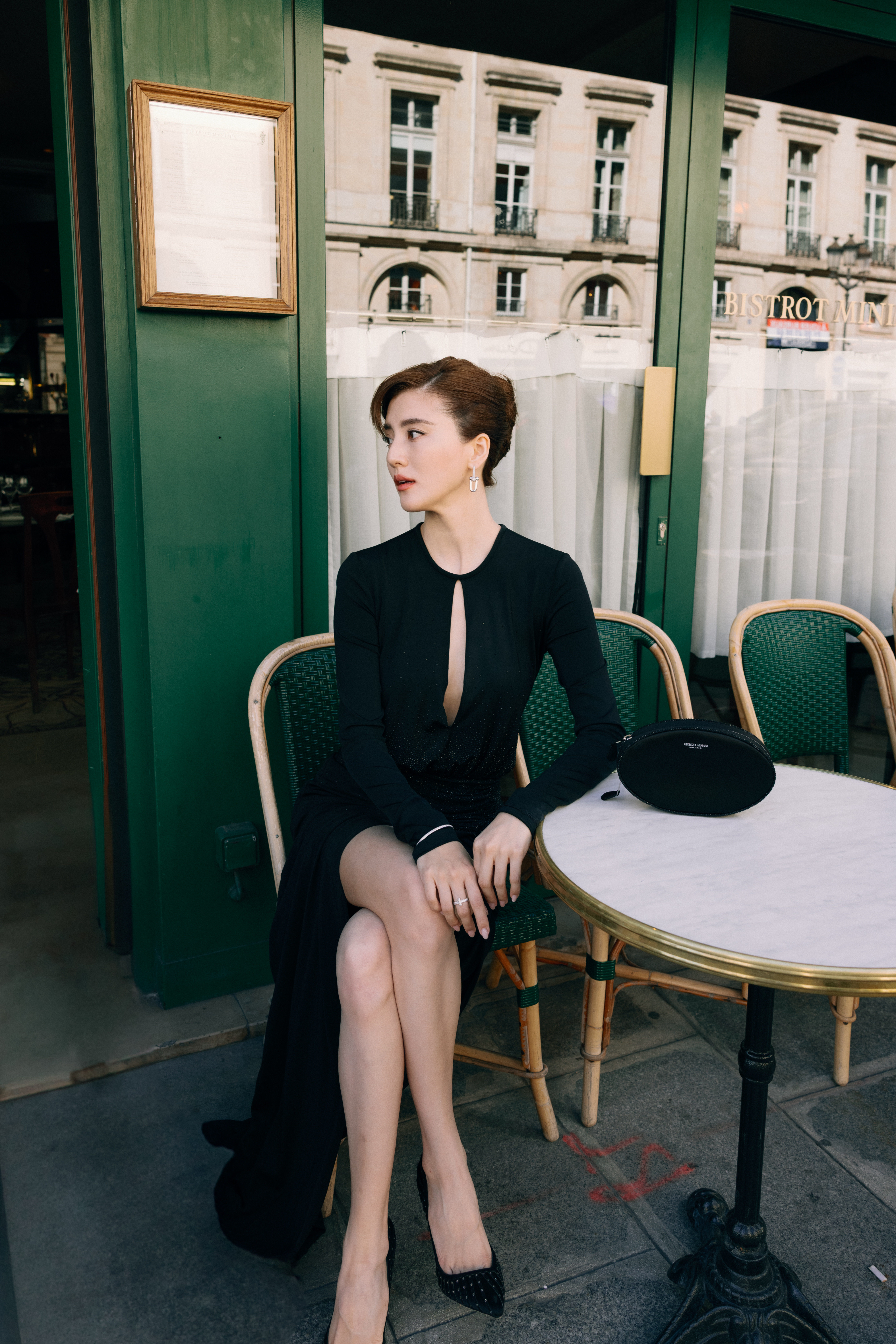 吴千语 × Armani Privé Fall 2025 Couture.吴千语