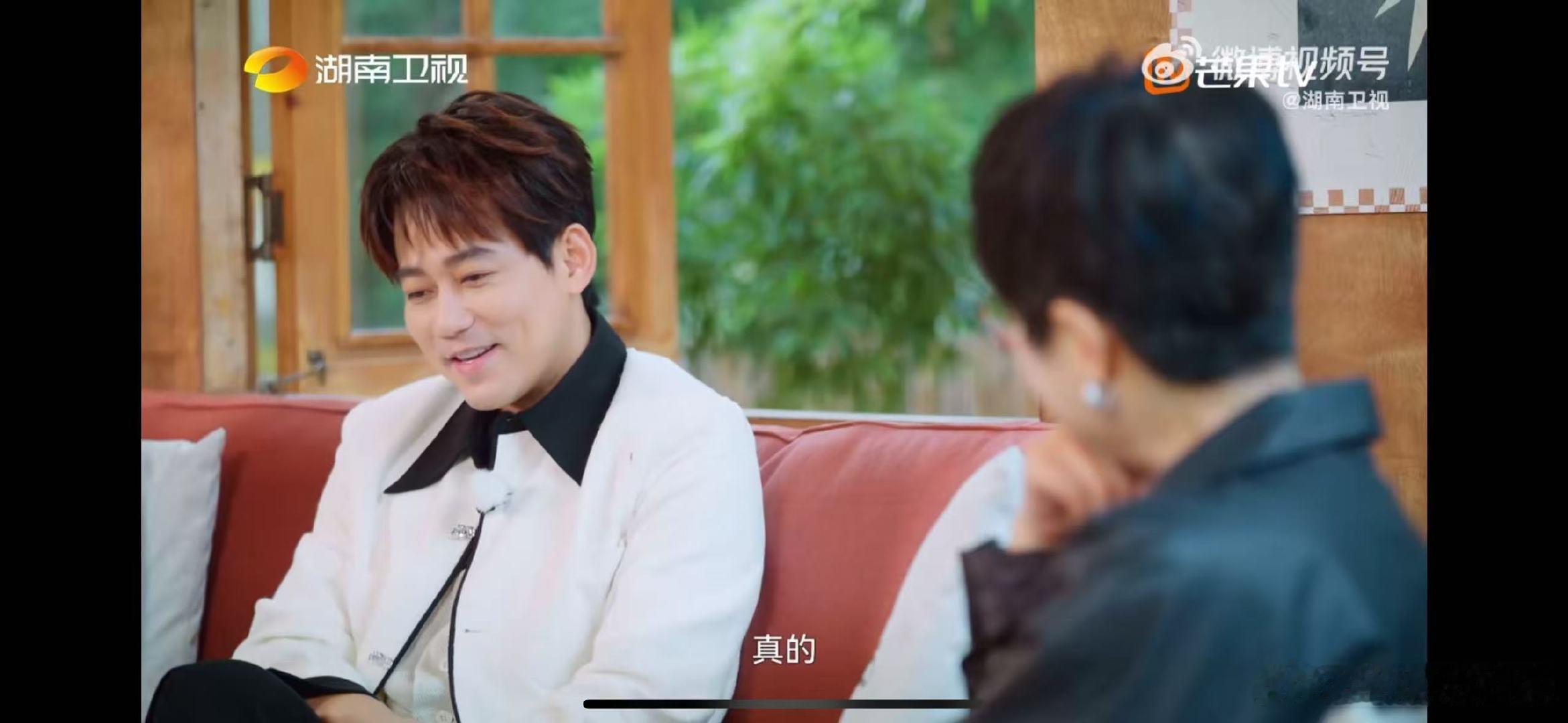 苏醒喜欢自己的所有作品湖南卫视背后别人追爆款 苏醒爱所有 对作品的真诚 让他满脸