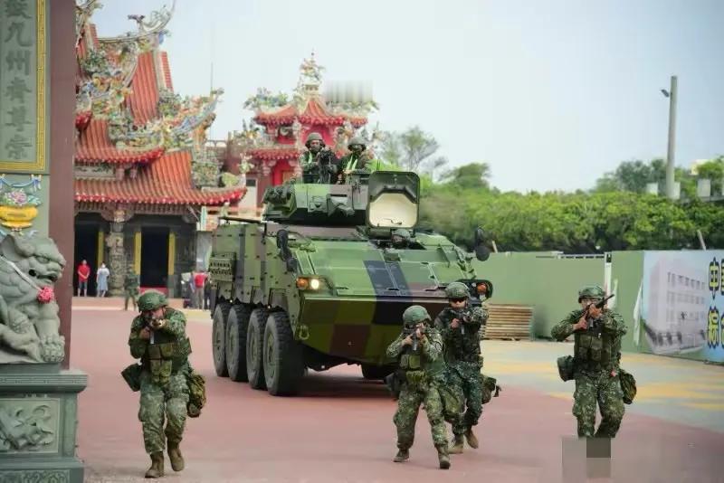 【呦吼，民进党把弹药放在宫庙和图书馆里，这是要炸神吗？】
近日国民党民意代表候选