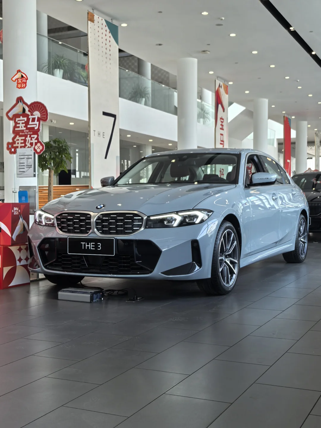 南京宝马330li多少能落地