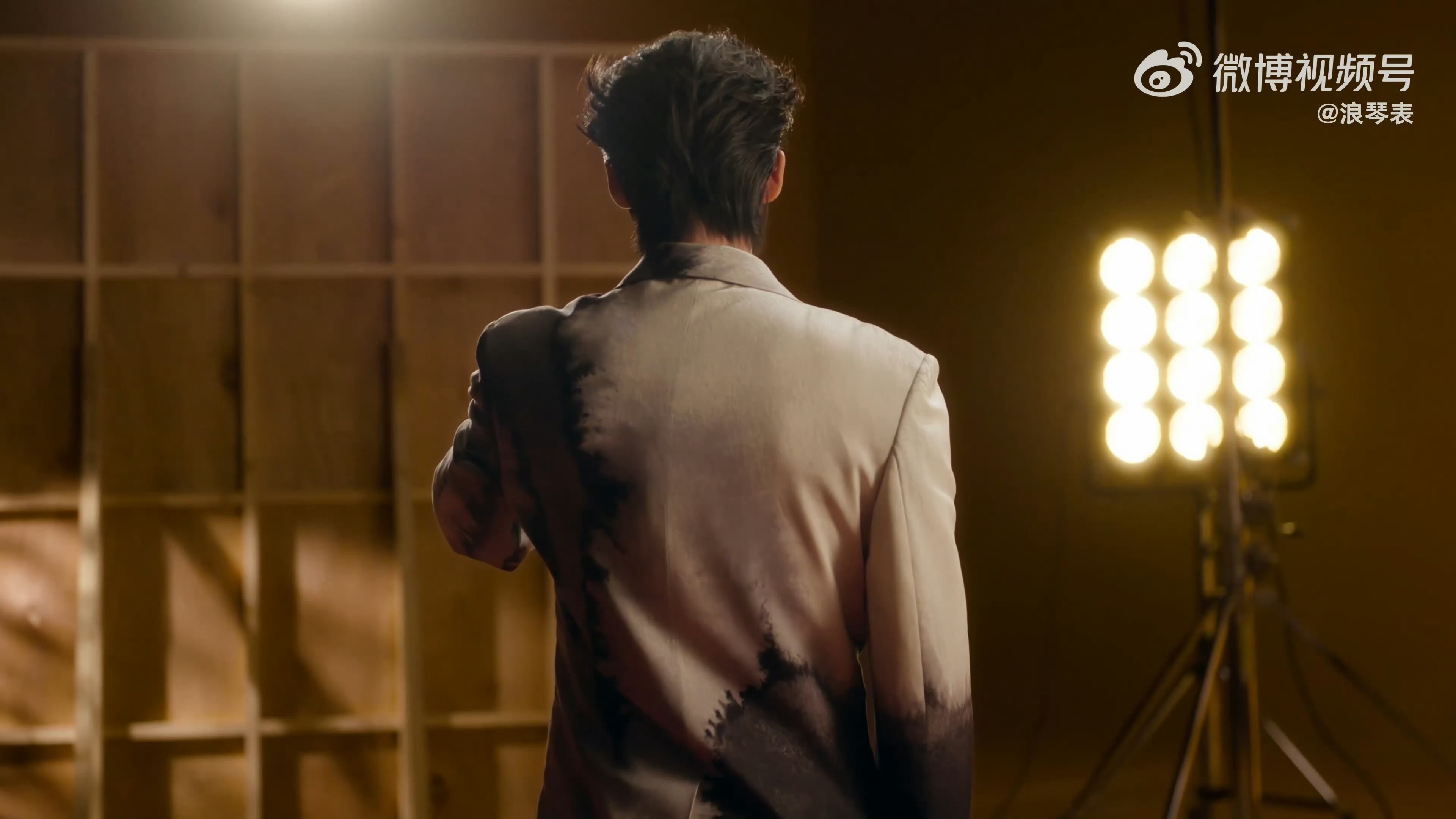 于适浪琴全新优雅形象大使预热无考察期直接空降 