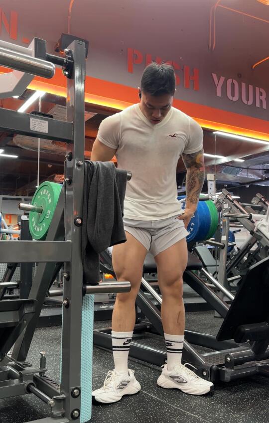 撸个腿