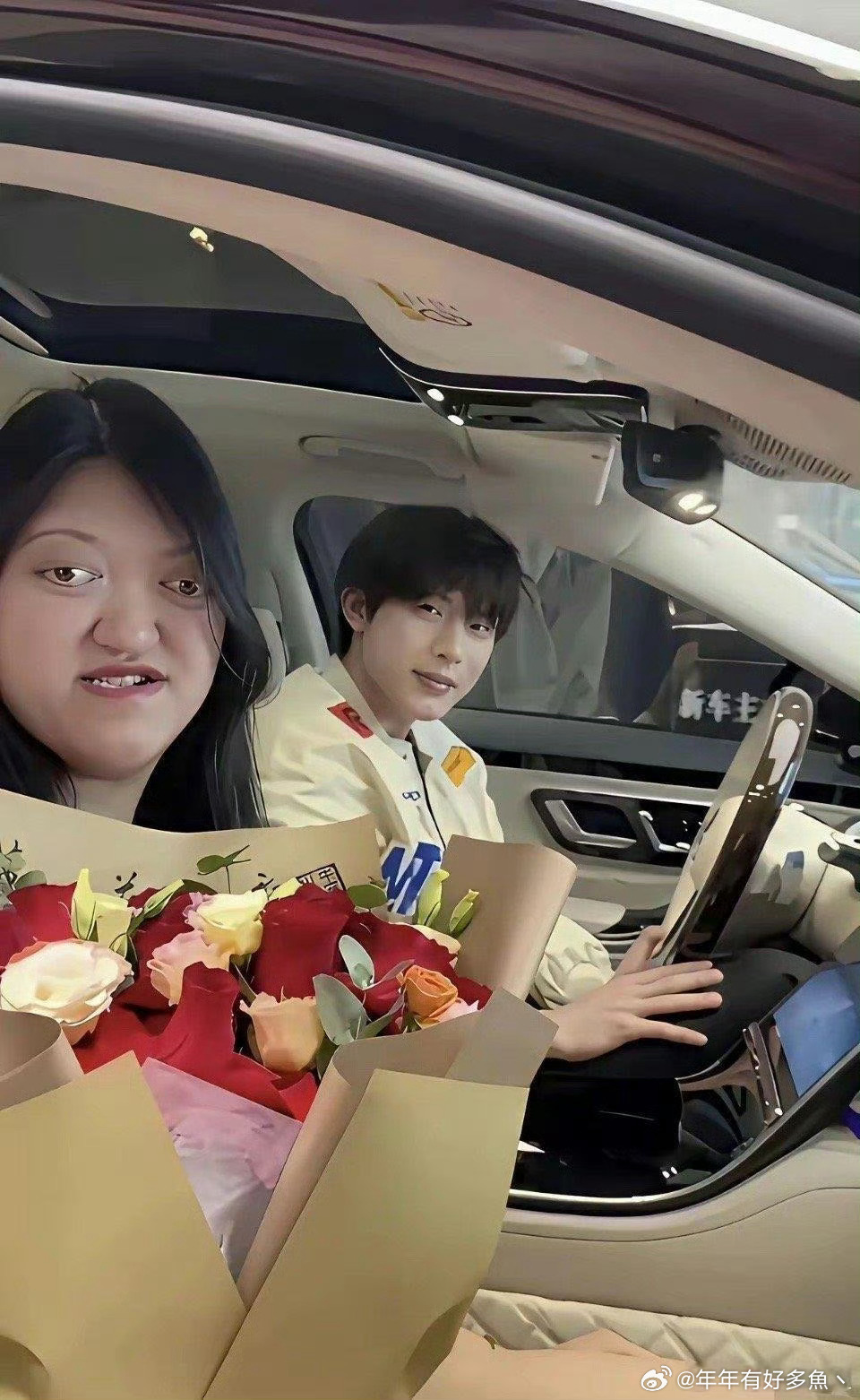 别说是迈巴赫，你就是开飞机大炮我都不羡慕 