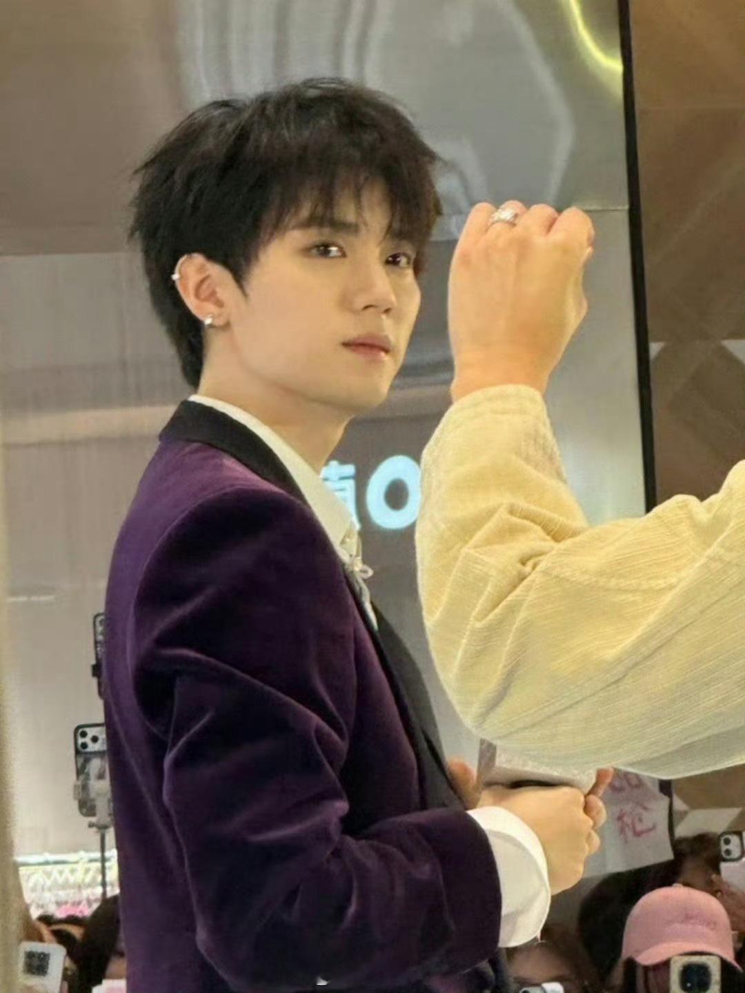 今日份男明星营业生图于适，李昀锐，王星越，周翊然 