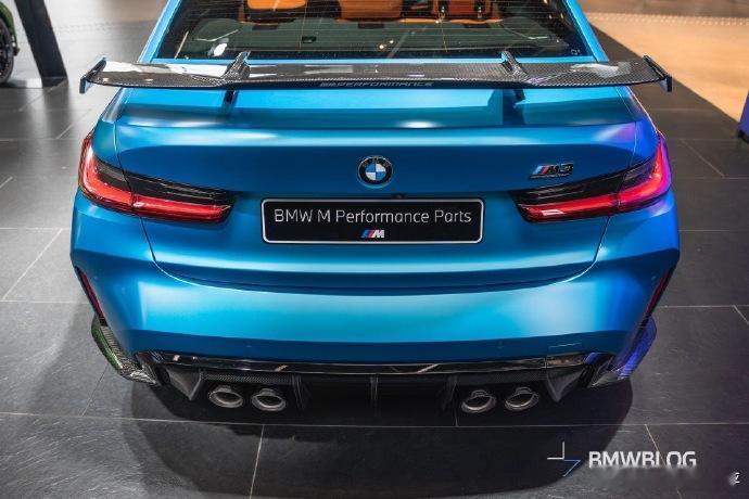 【新款宝马M3雷霆版】​​M Perfomance套件太帅了～哑光冰冻蓝涂装🥶