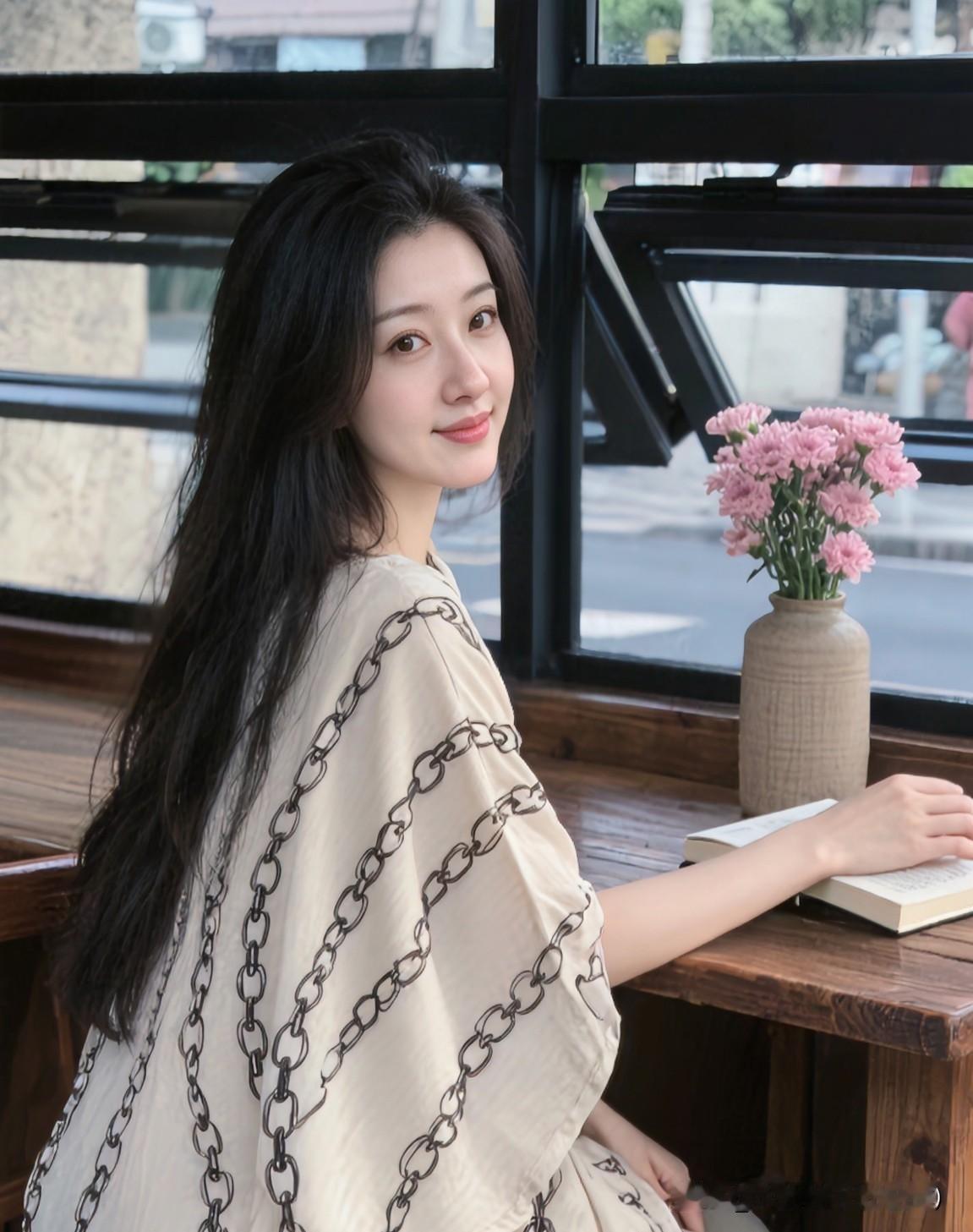 真心爱你的男人，
哪会舍得背叛你，
爱是护你周全，
不是让你心碎。
他若真把你放