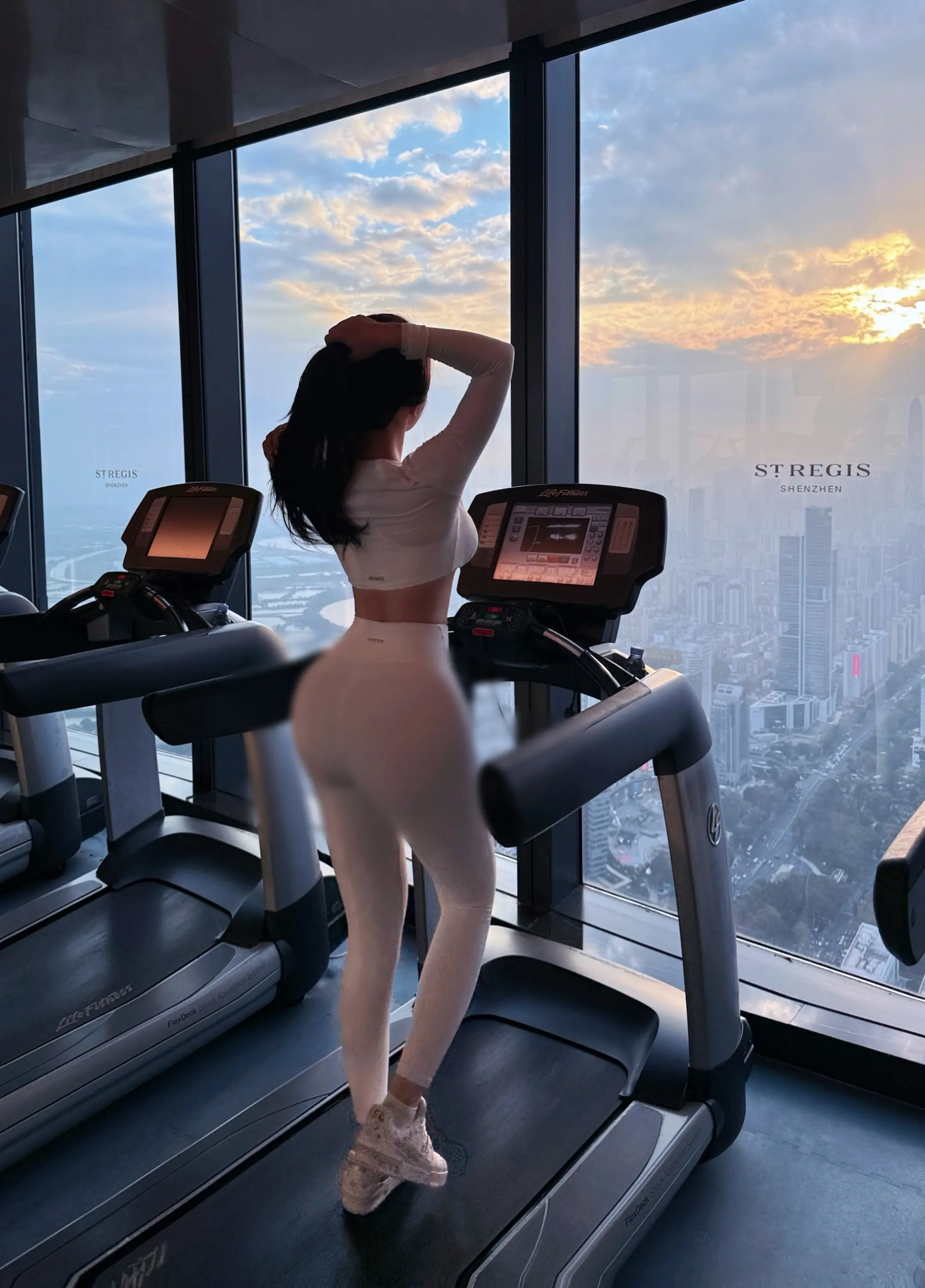 见人不如健身🧩