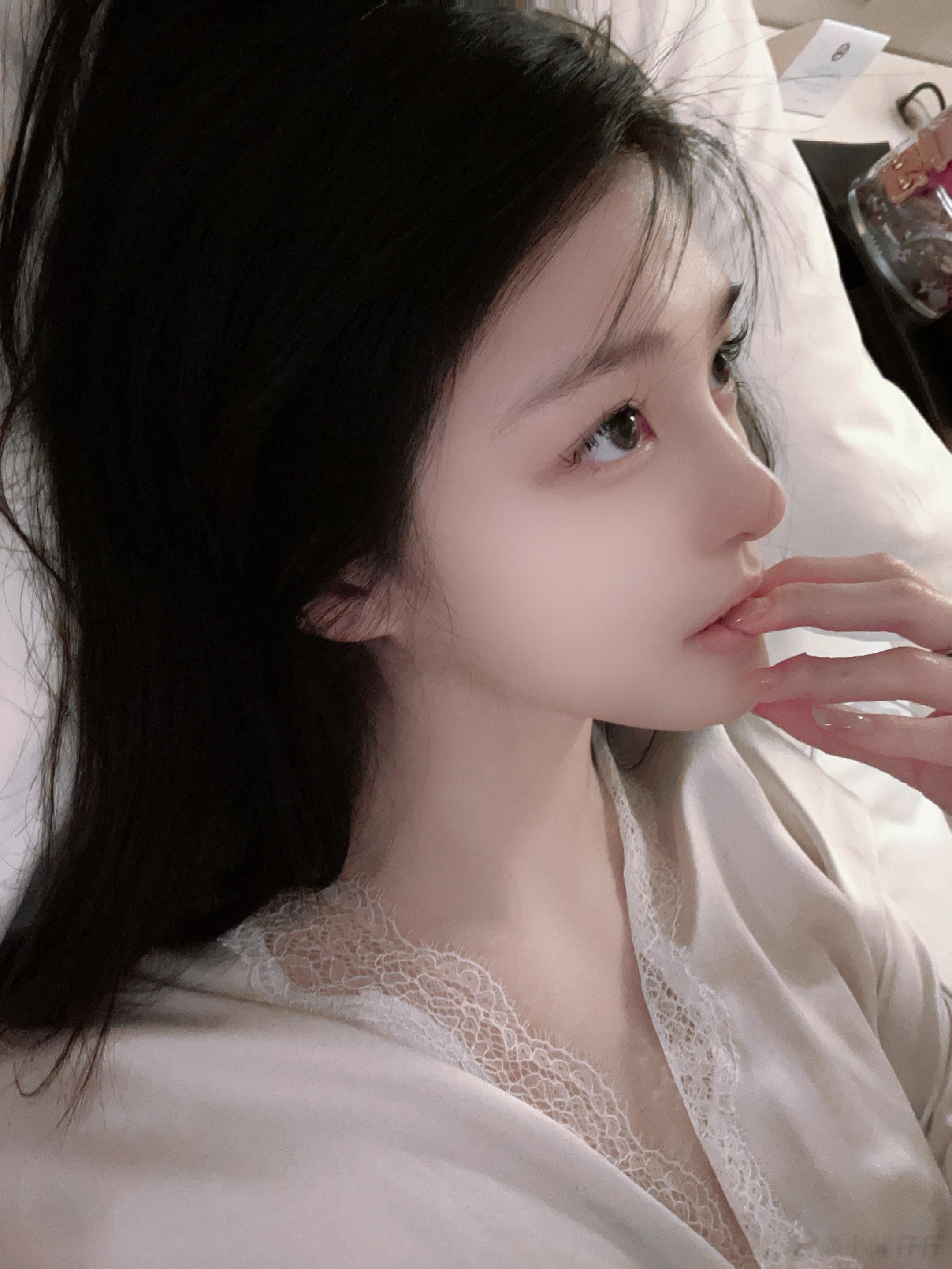 被爱的时候都有点不知好歹 ​​​