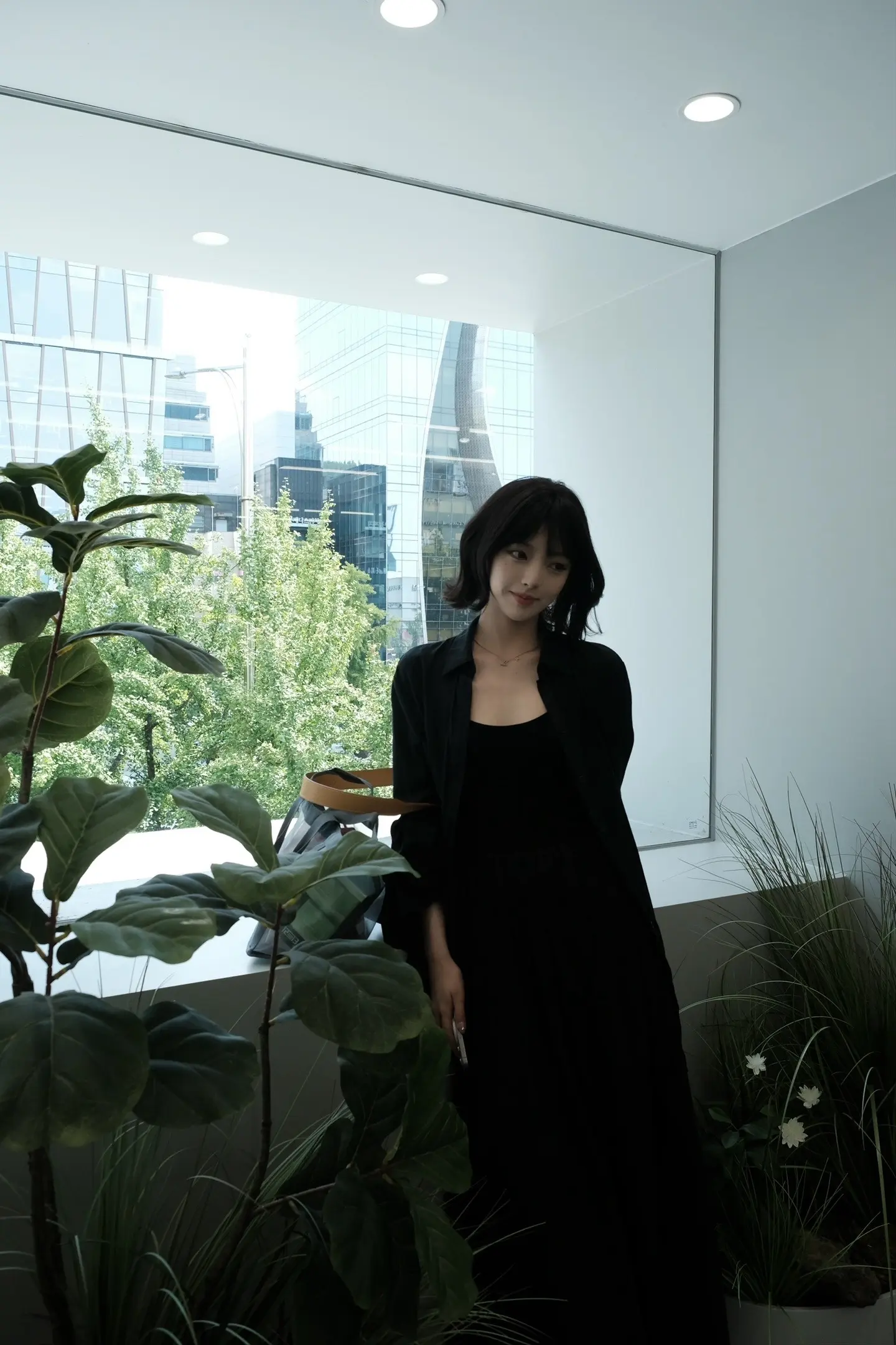 九月天气还是有些热