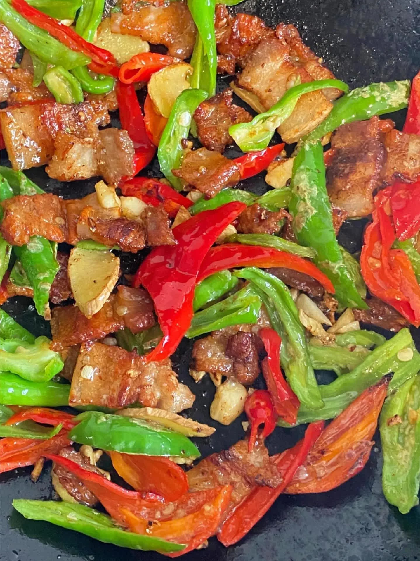 庐山市本地的辣椒，新鲜现摘，说是拿来做小。，超下饭的家常菜，，创作者中心，，.，