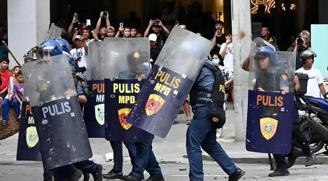 两名美国人命丧菲律宾，菲律宾该怎么给白宫交代？

菲律宾中部的内格罗斯岛，本是风