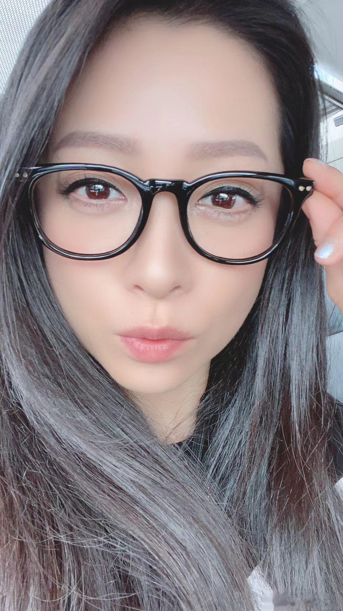 眼镜一戴 火力全开 ​​​