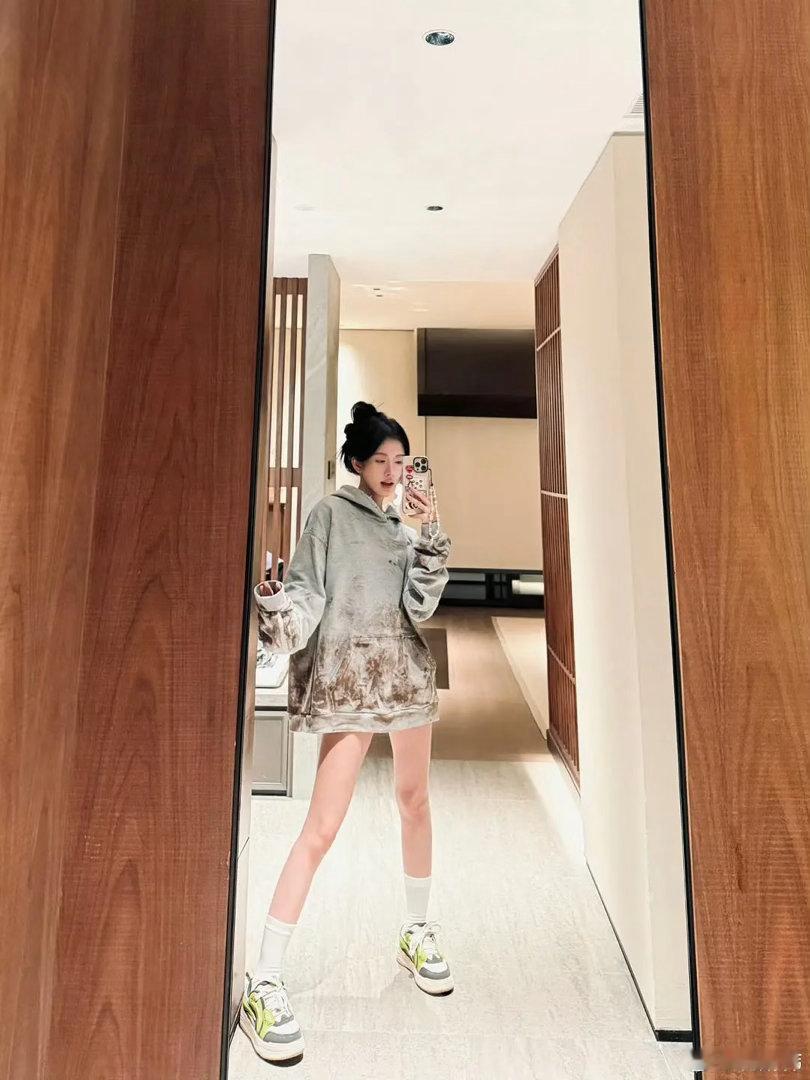鞠婧祎到身高一直成谜