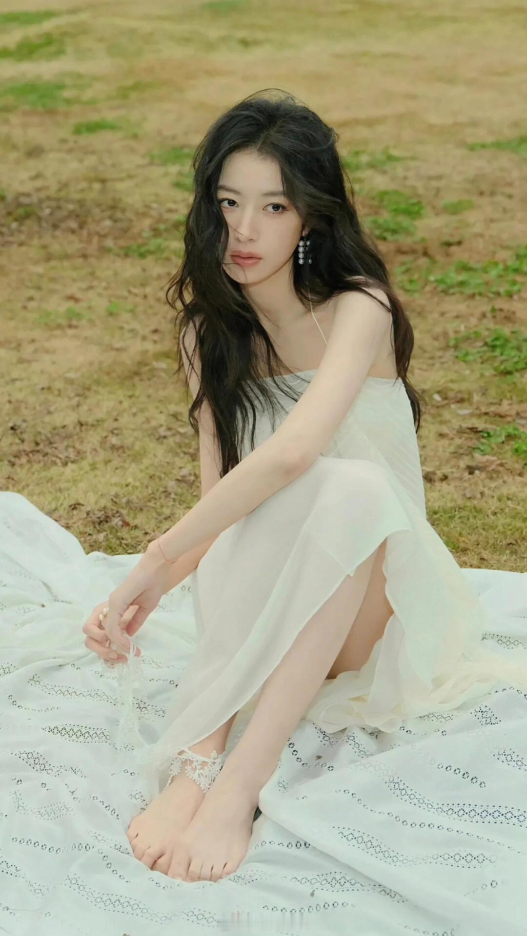 周雨彤美照，是你的菜吗？ ​​​