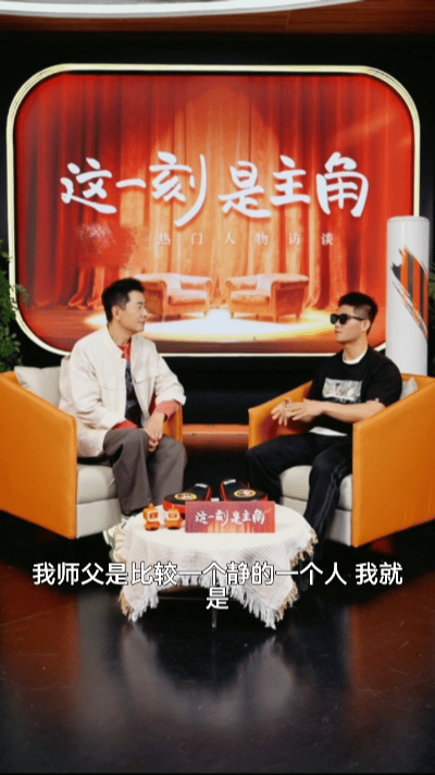 从通背拳训练到国际赛场！赵鸿刚求师父让自己去扇耳光大赛 赵鸿刚的参赛之路始于网友