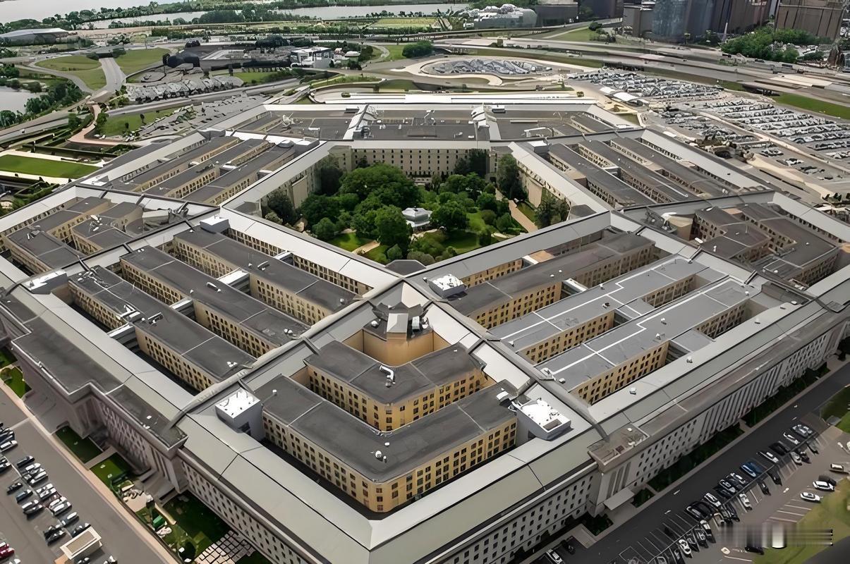 美国又准备出兵古巴，美国官员透露，美国防部的军事规划人员研究准备对古巴出兵。
