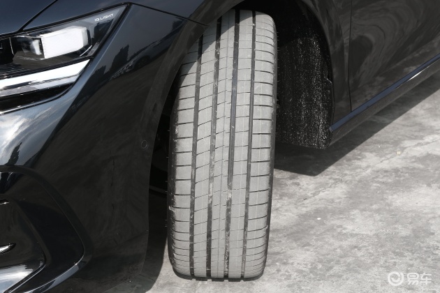 [小鲨帮选车]17.49万买啥车最有面 最值得期待的中型车来了