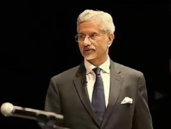 印度外长苏杰生给台湾问题放了狠话，大意是说：如果中国想在台湾问题上指望印度保持沉