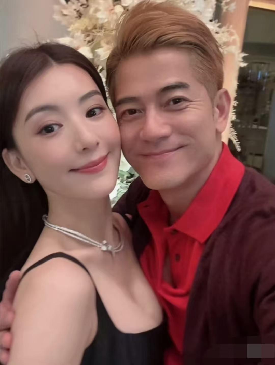 郭富城能娶到方媛

真是很有福份的，真不是因为

方媛年轻，而是因为方媛用她的6