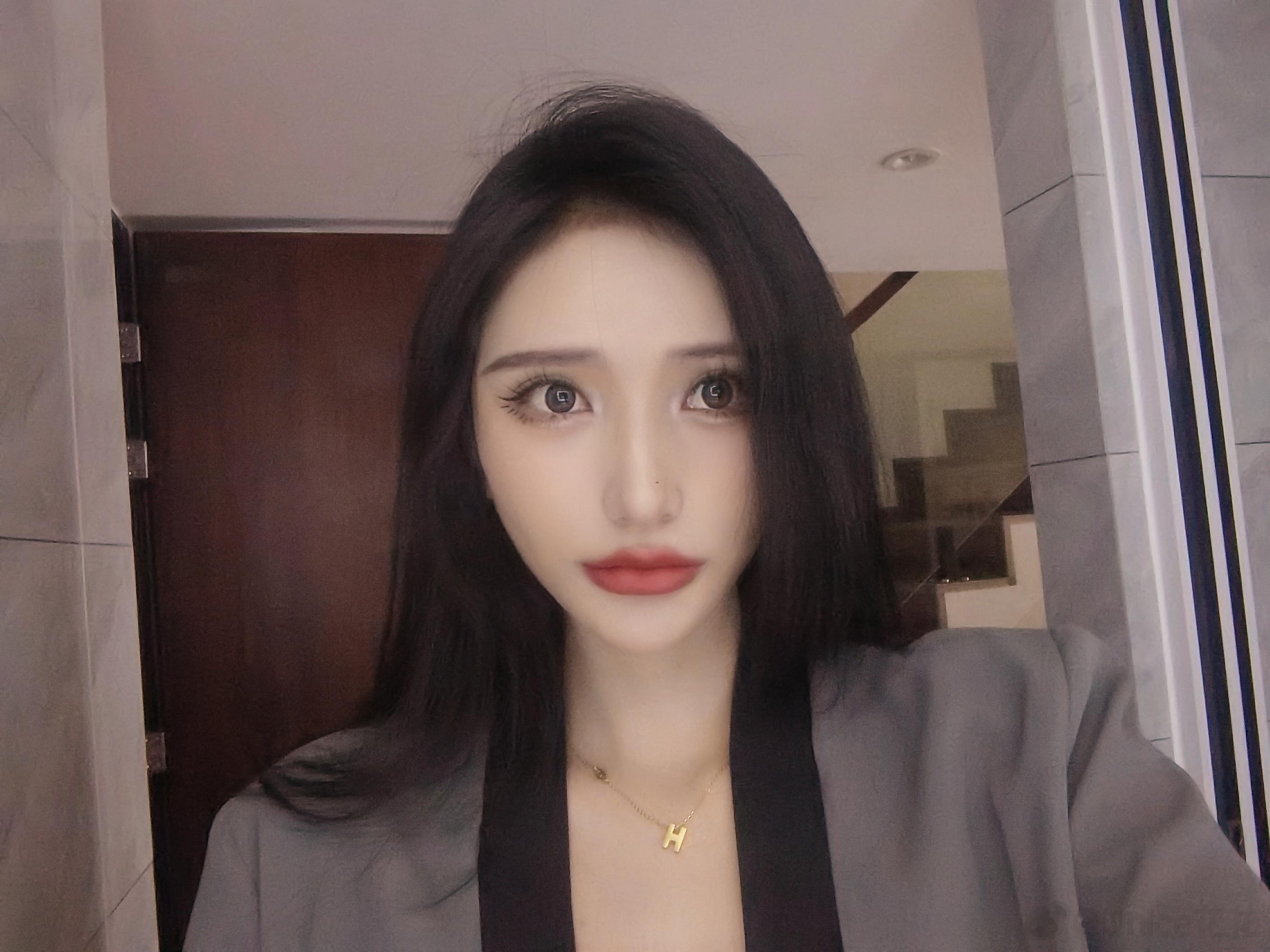 #遇见美好##电影八角笼中#  ​​​