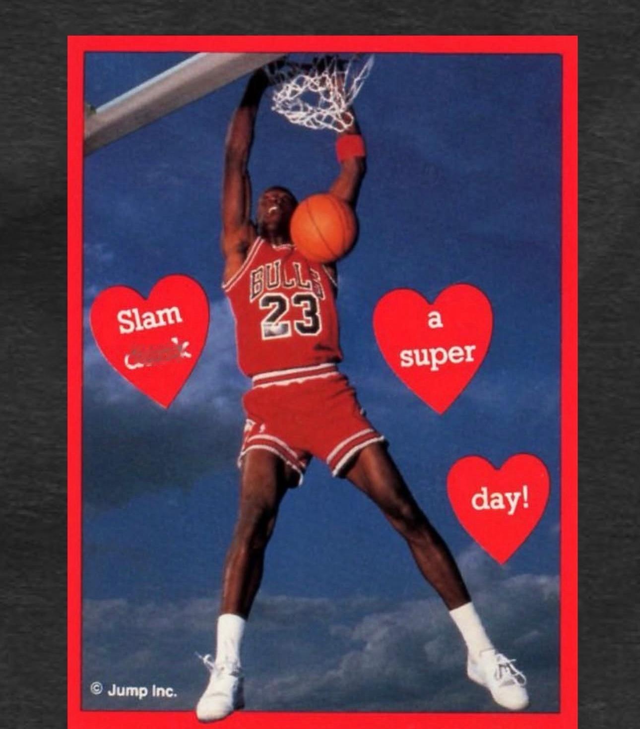 篮天下 情人节又是一个人过？Images via naughtyhoops 中国