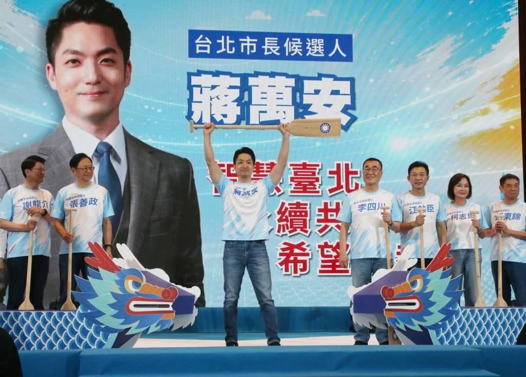 为何抛“倒阁”又点名陈其迈“很好‘阁揆’人选” 谢寒冰曝蒋万安看准这一点
中联油