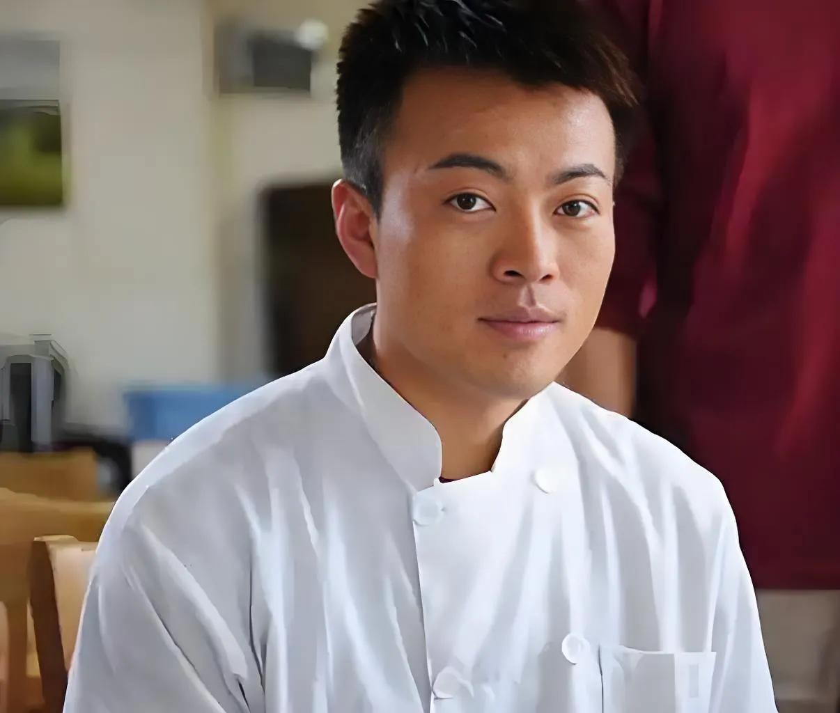 拍摄《狂飙》时，缺一个角色，张颂文向导演推荐好朋友林家川，那时林家川无戏可拍，听