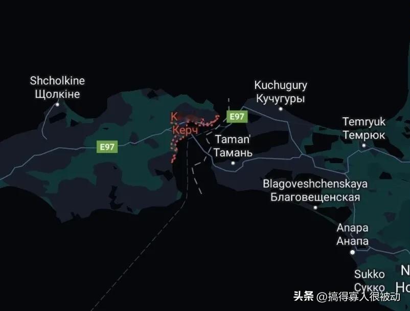 5 月 30 日凌晨，乌军使用ATACMS 导弹对克里米亚大桥附近发动袭击。据当
