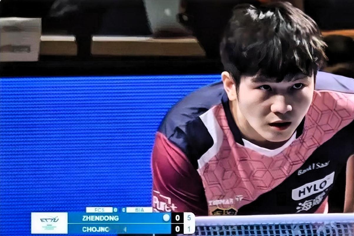 一、核心表现：统治力的三重碾压
 
- 技术与节奏掌控：首局先丢1分后连得11分