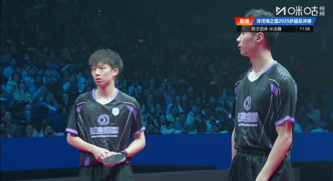 汕头明润男双3：0拔得头筹！


2025乒超级联赛总决赛，男团半决赛
汕头明润