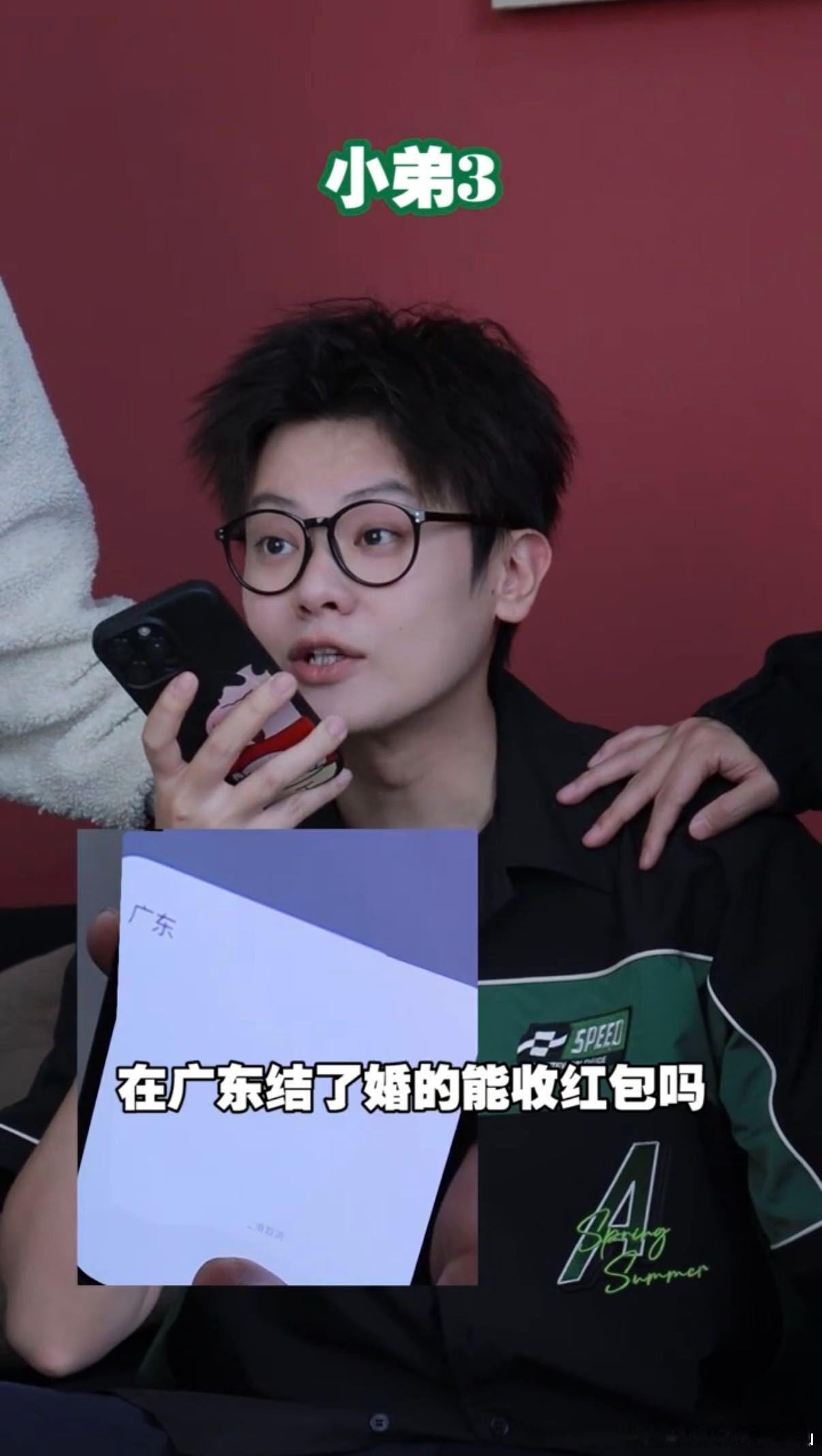 各省方言梗.被各省方言梗笑疯！小🍠亲测粤语梗：靓仔靓女是通用称呼，扑街绝对是禁