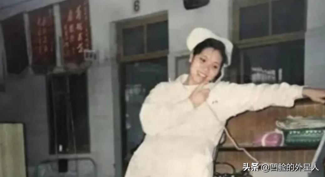 黑龙江19岁护士收养10岁男孩，将他视作亲弟，12年来始终没有结婚，直到男孩的父