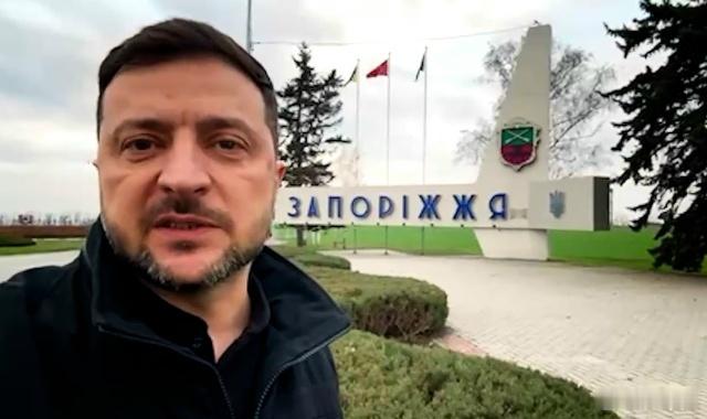 泽连斯基与扎波罗热的自拍 