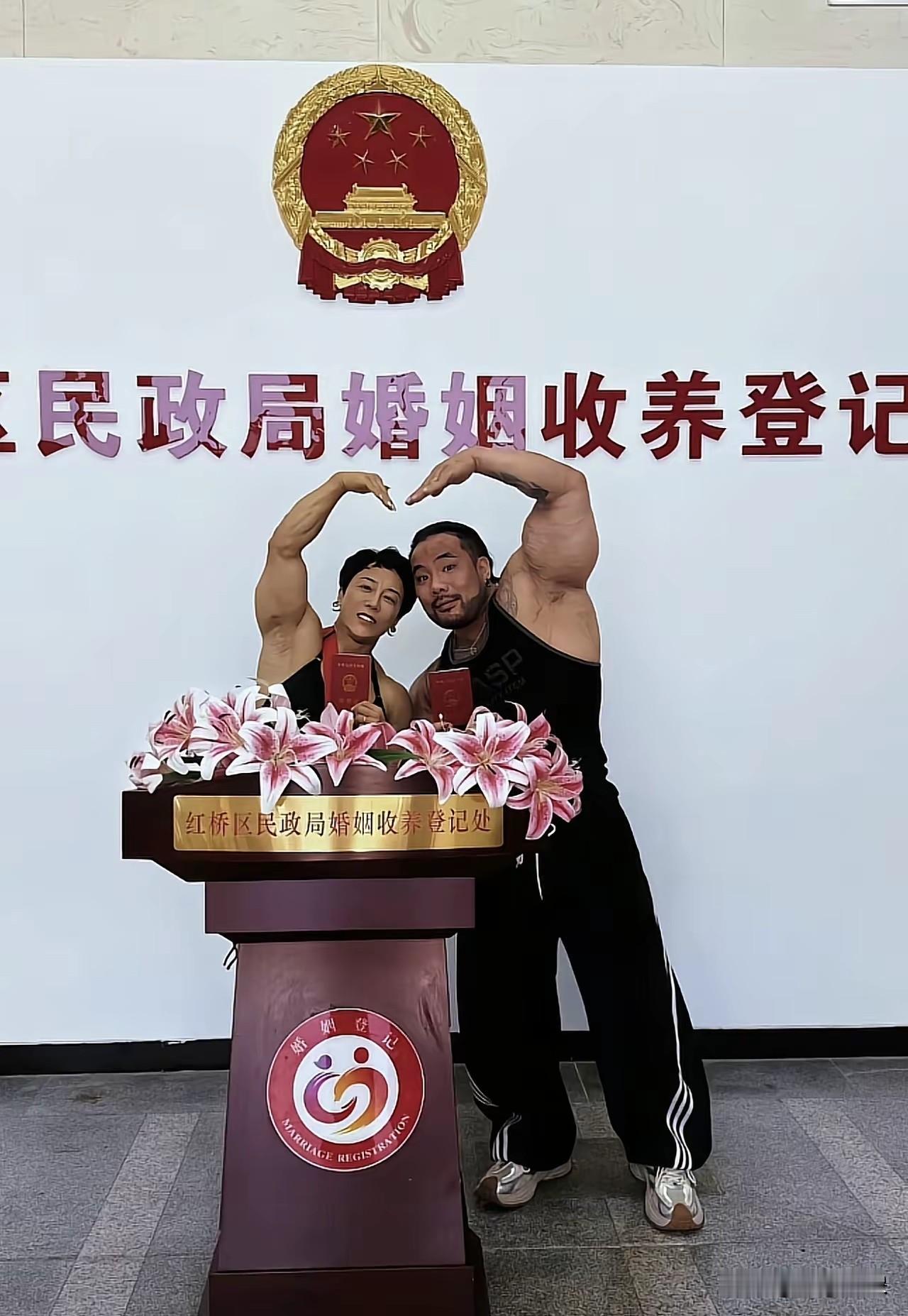 婚后他俩只要不吵架就是一对完美的夫妻