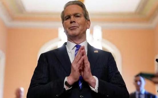 欠中国的钱，委内瑞拉不还了？美财长：中国已无法再获得委石油。
贝森特没有想到，自