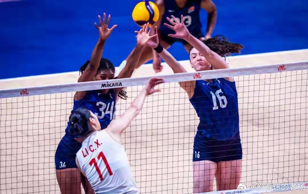 3-2，中国女排爆冷晋级，赵勇或做三大调整，一传和防守是重点7月23日晚，中国女