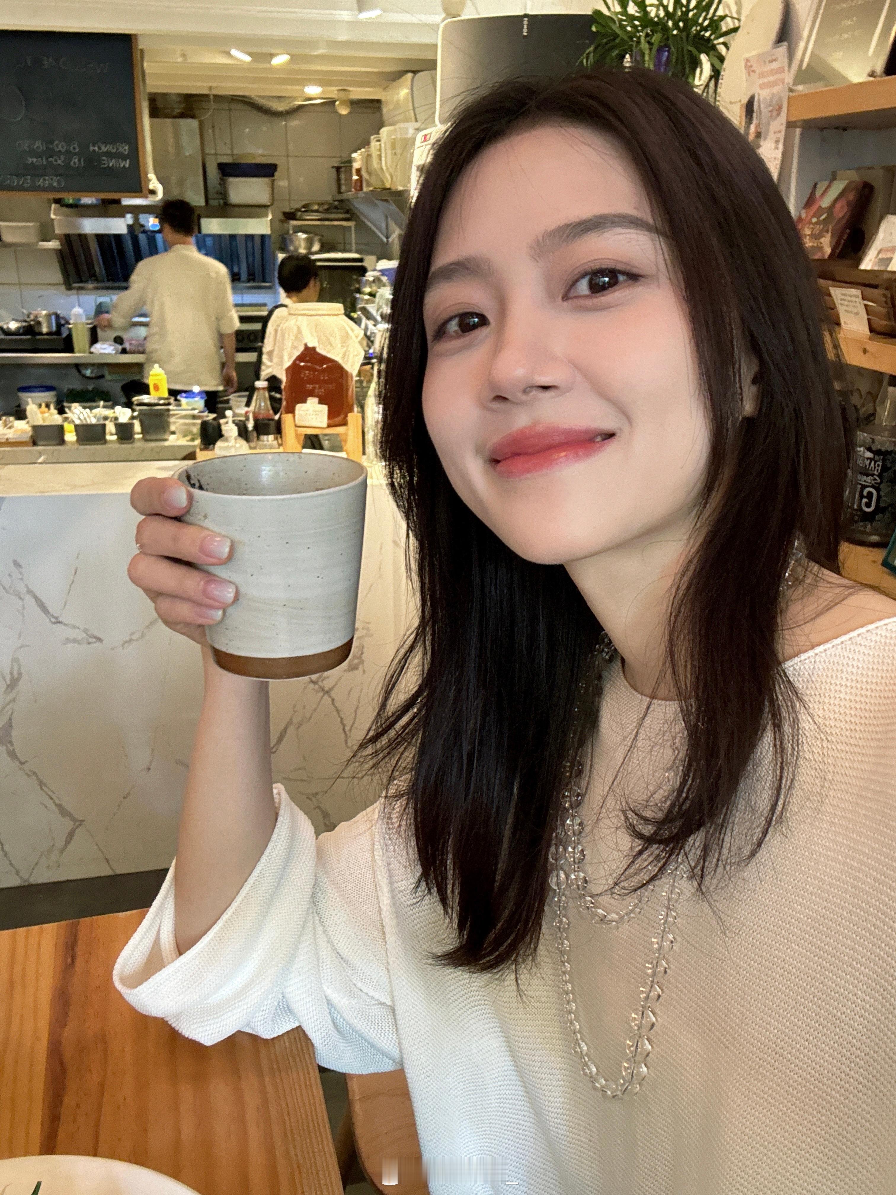 碰个咖啡杯☕️ ​​​