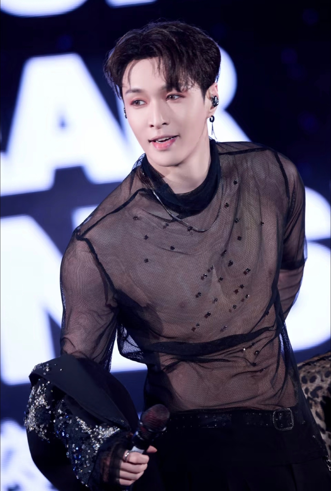 张艺兴的大花轿杀疯了我是真没想到张艺兴这次真炸场了！以前的大花轿唱出来新娘是温柔