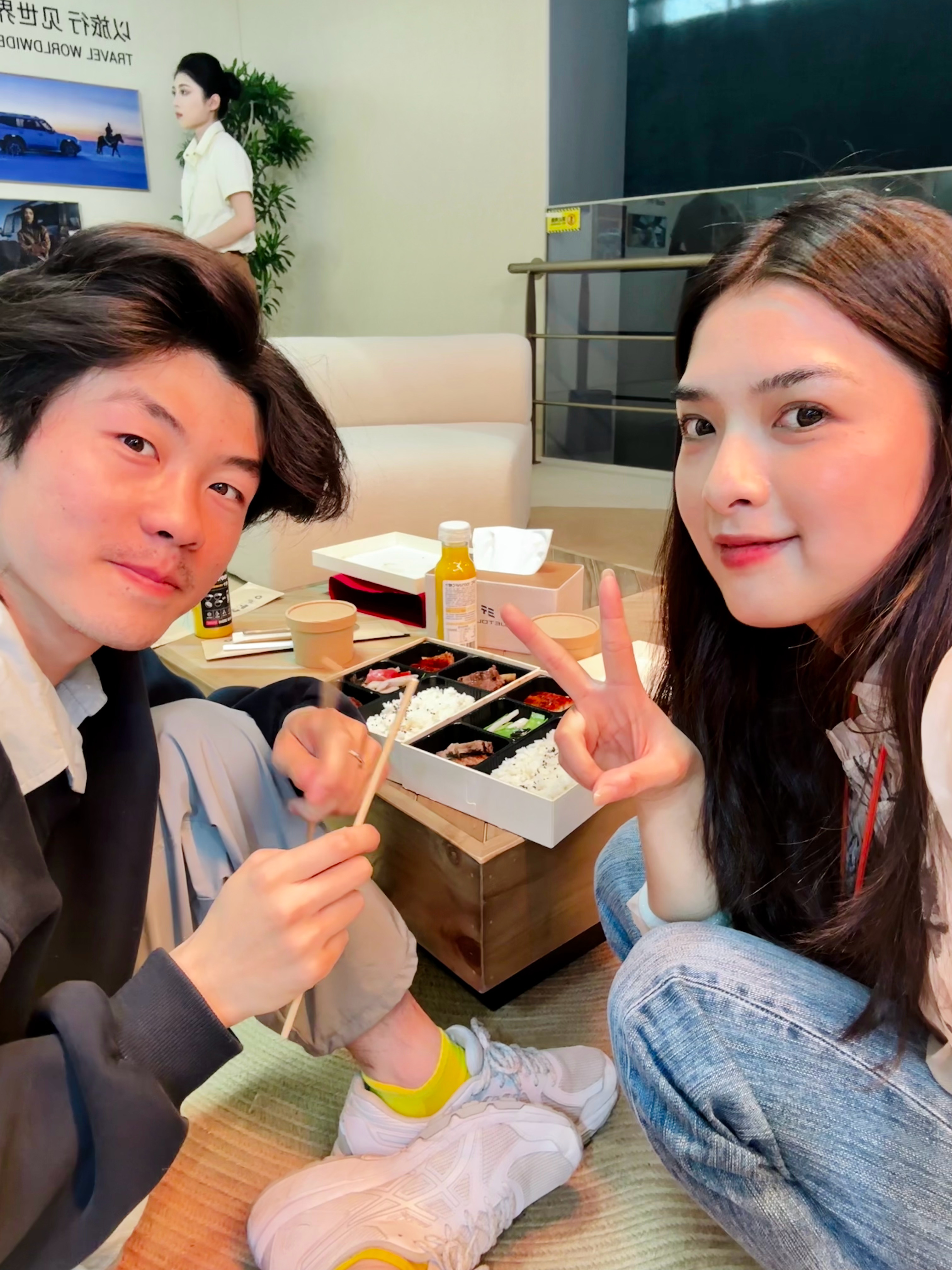 今年北京车展管得真的很严格，没有安全帽⛑️都进不了展馆的。早早的和摄像来奇瑞探馆