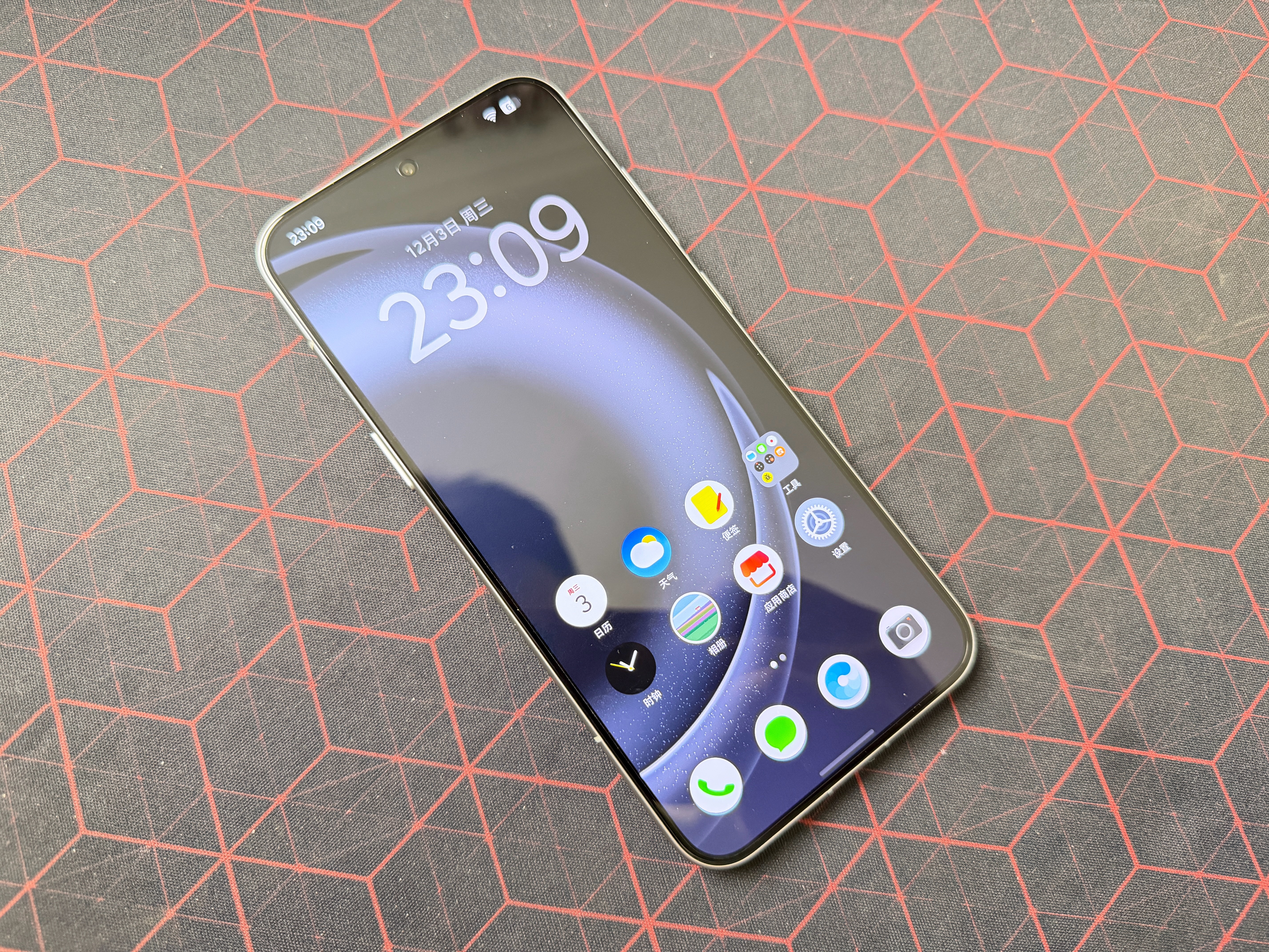 零预装，让我想起了 NIO Phone