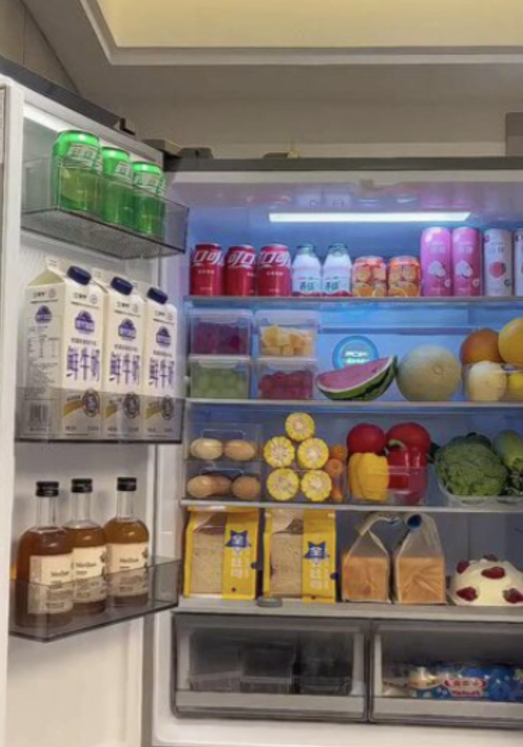 冰箱容积成投诉重灾区标称128L，买回家实测只有60L？看到这个热搜，真是让人气