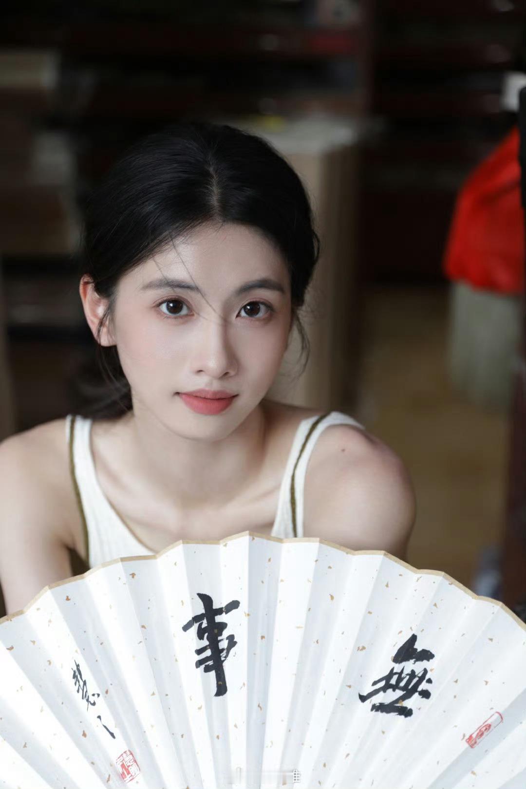 潘珺雅 🫧潘珺雅四尘红合🫧潘珺雅赵相思在我的命运轨迹里 你是最亮的那颗星星